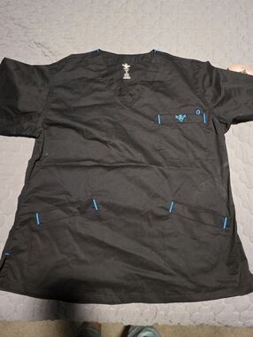 Black Short Sleeve Medical Scrub Top with Blue Trim